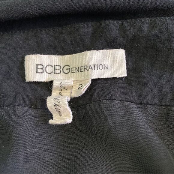 ๐จ Bcbgeneration Black One Shoulder Ruffle Tier - Picture 5 of 7